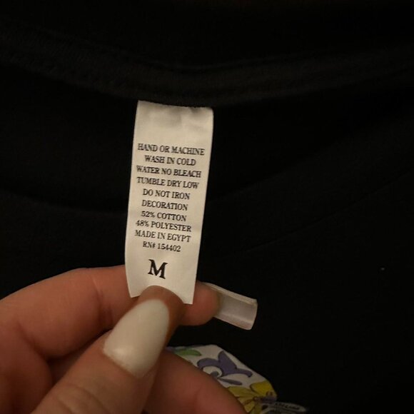 graphic tee - Picture 2 of 2